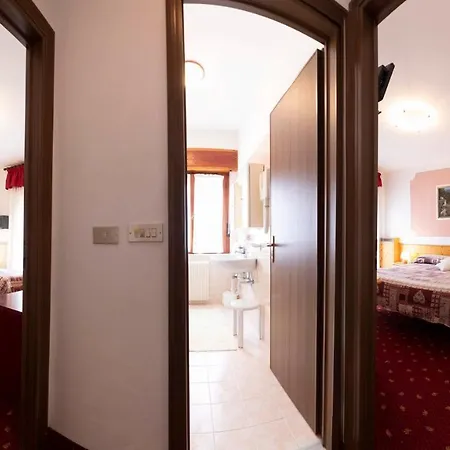 Castel Mani 3*