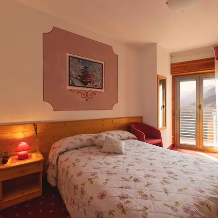 Hotel Castel Mani 3*